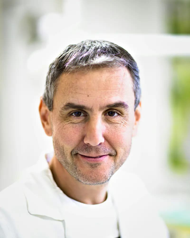 Dr Nikola Petrović